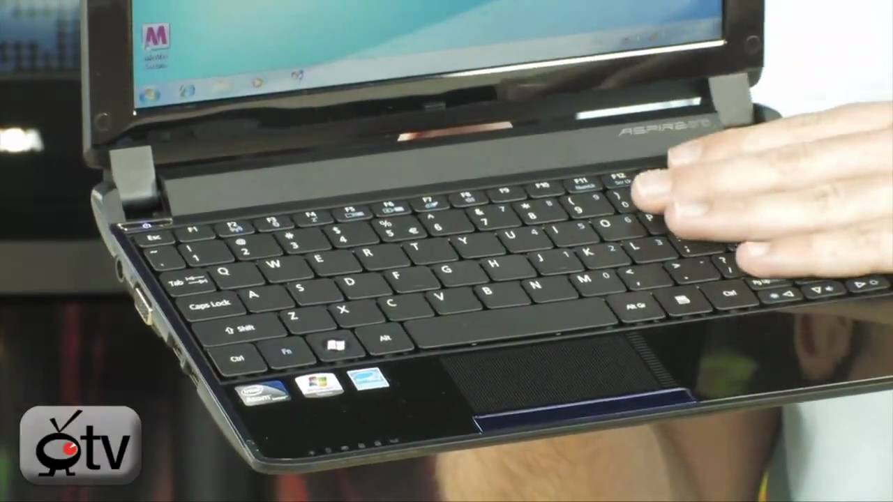 Acer Aspire One AO532H-2588 Netbook - YouTube