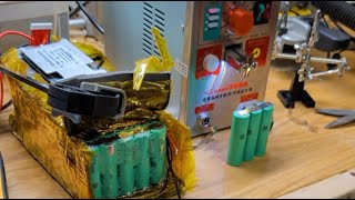 Jonathan Stewart is live! finishing the repair on the 52v 21700 Samsung 58e 1,200 WH battery