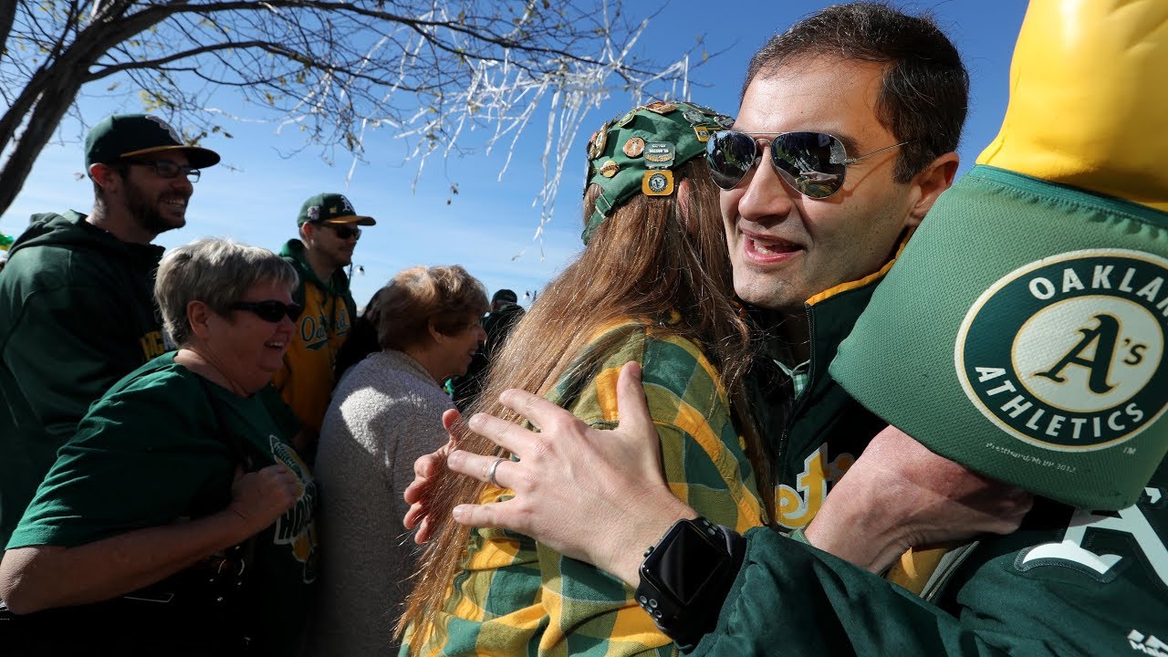 Thousands attend Oakland Athletics' Fan Fest YouTube