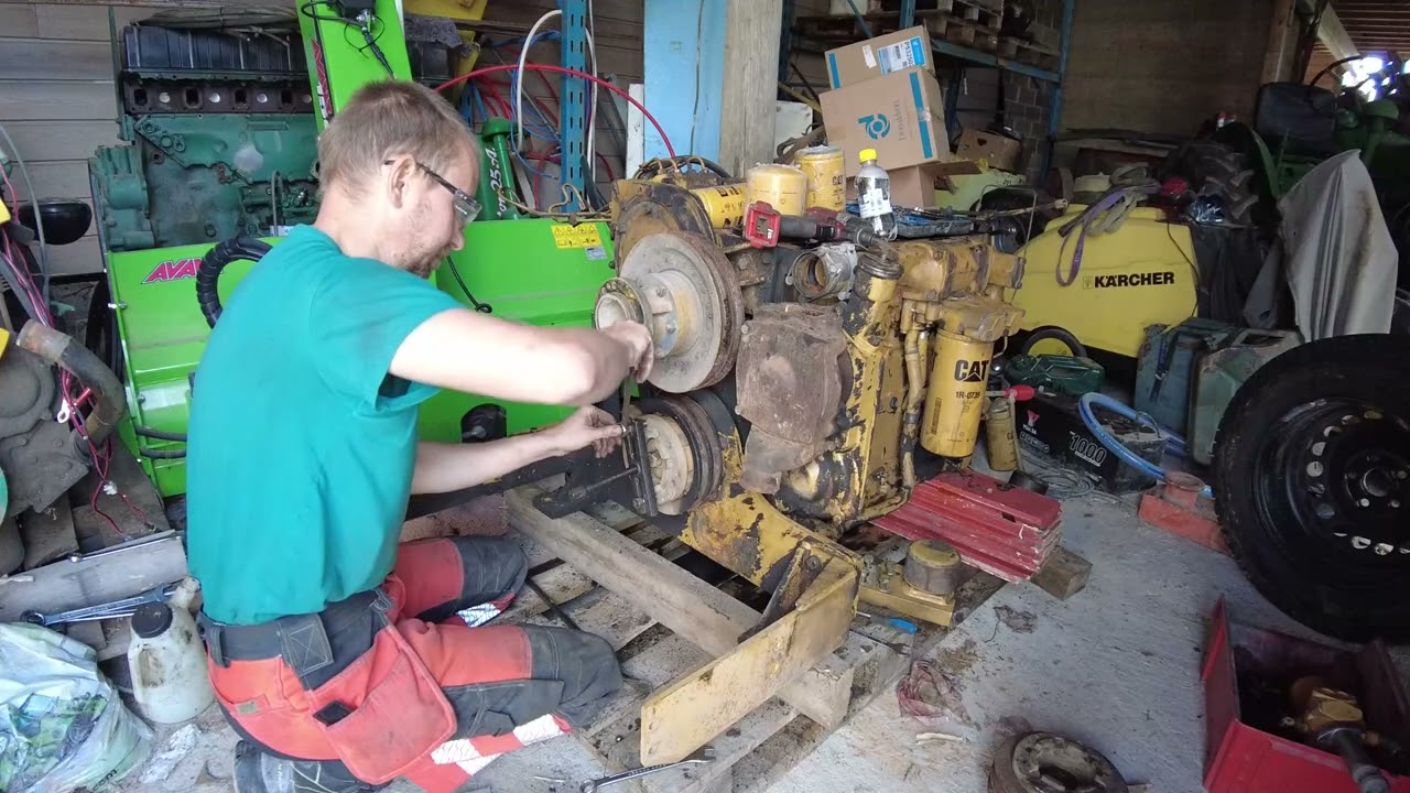 Koitetaan kasata moottori cat 3304