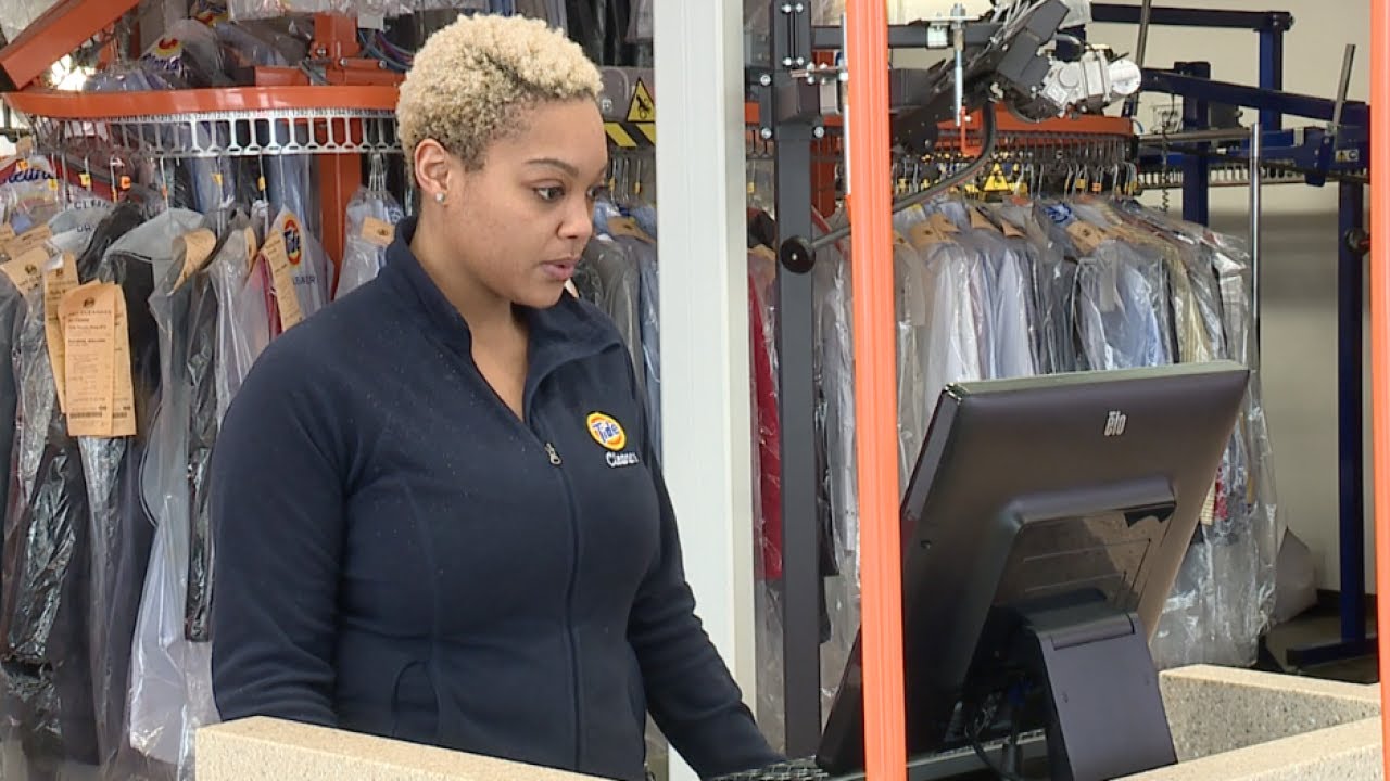 Tide Cleaners offering free laundry and dry cleaning for front line