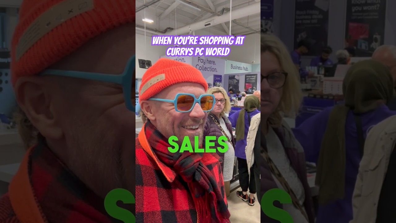 WHEN YOU’RE SHOPPING AT CURRYS PC WORLD 💻🥘💻 