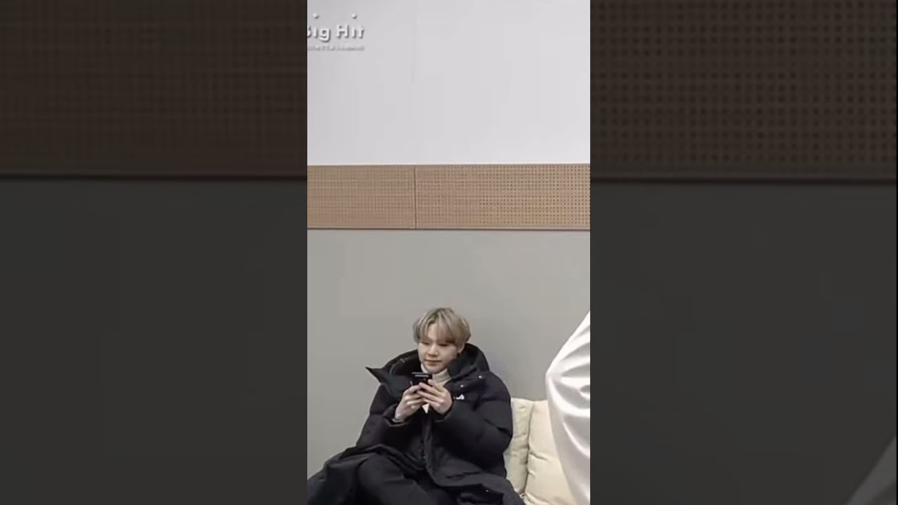 our savage king is in his own world💜💜