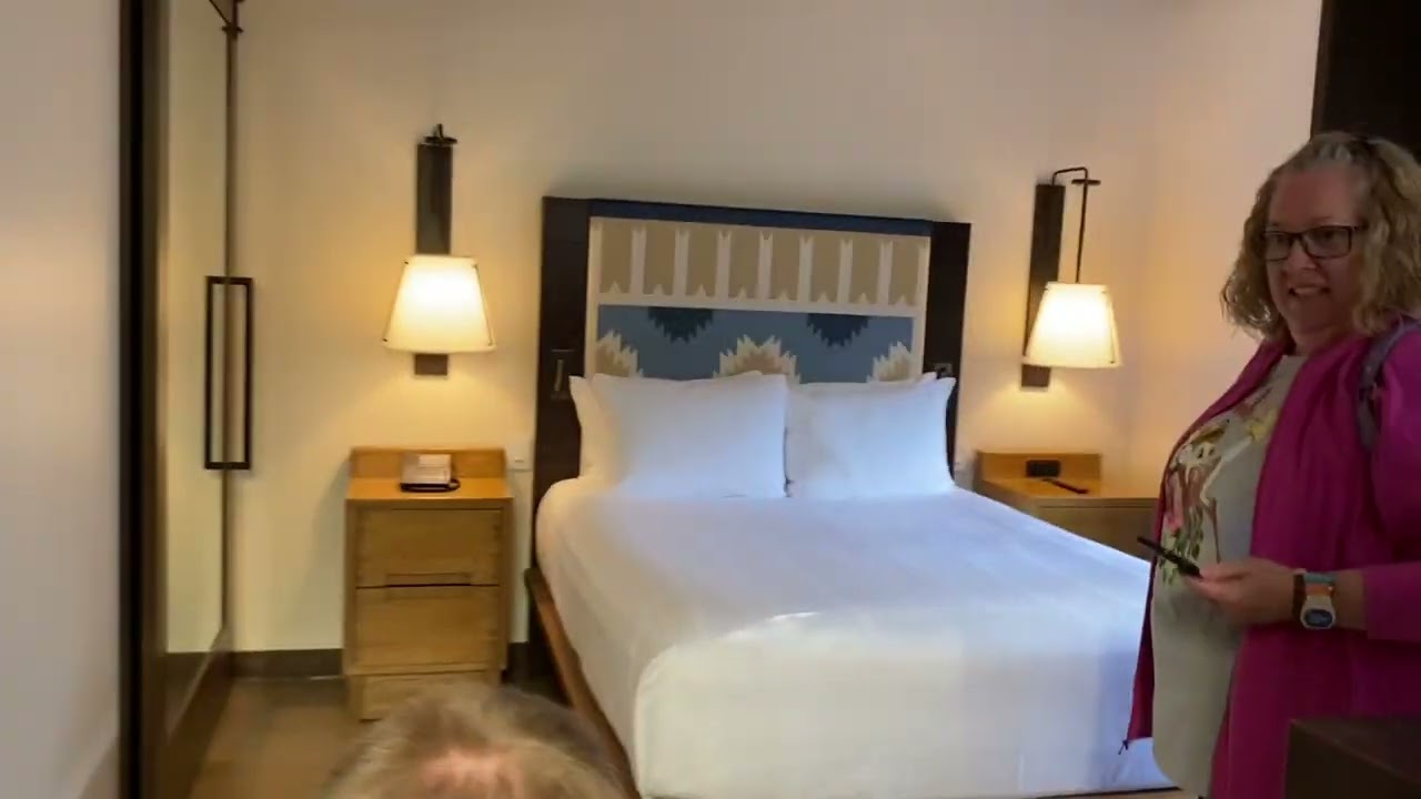 Sam catching bus from Epcot Park to Wilderness Lodge Cabin @ Disney World @onthatnote