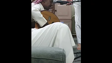 الفنان فهد محمد يعبرلى بنظرة من عيونة 