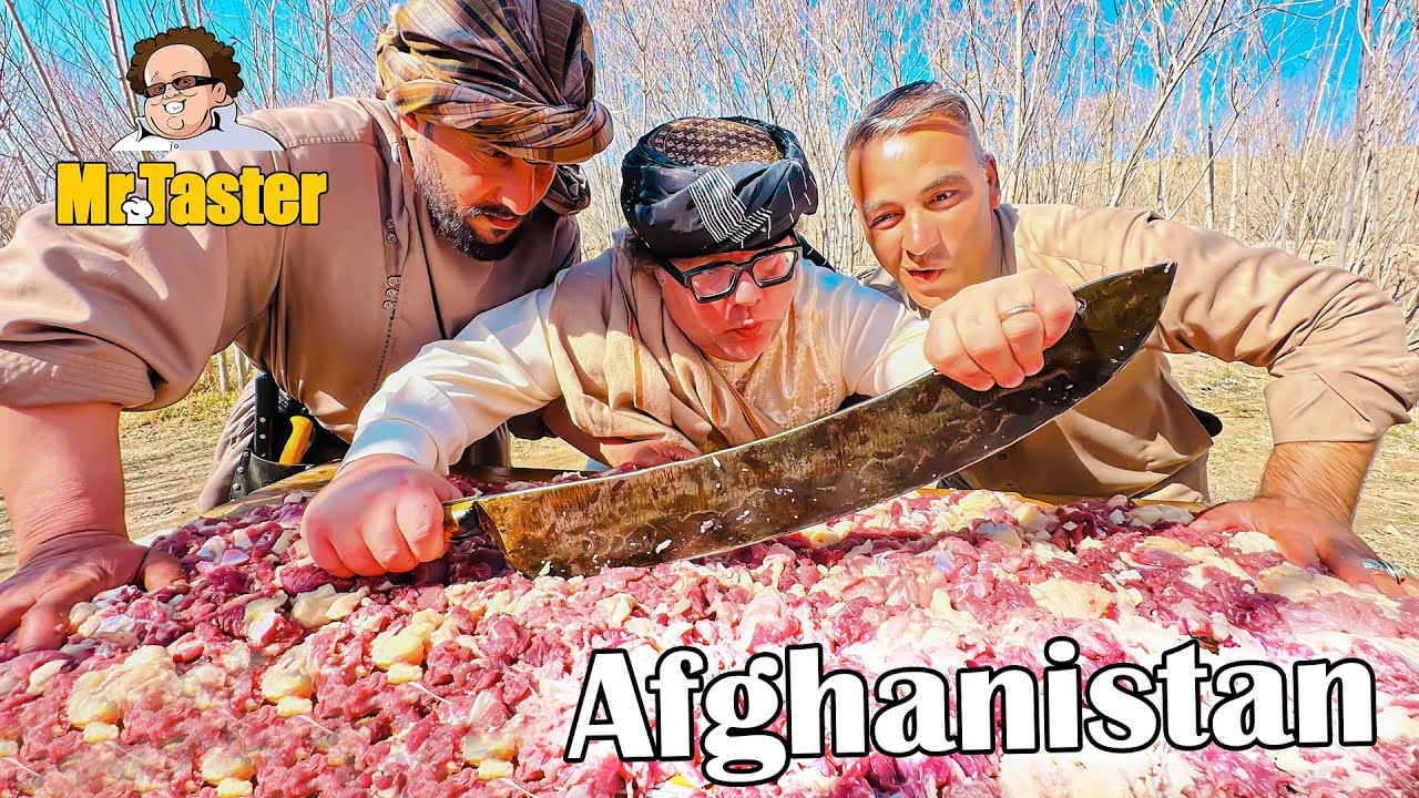 Preparing the World’s Longest  Shami Kebab in Afghanistan