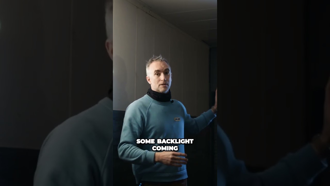 Key Light Hack for Quick and Flexible Setup in Small Spaces