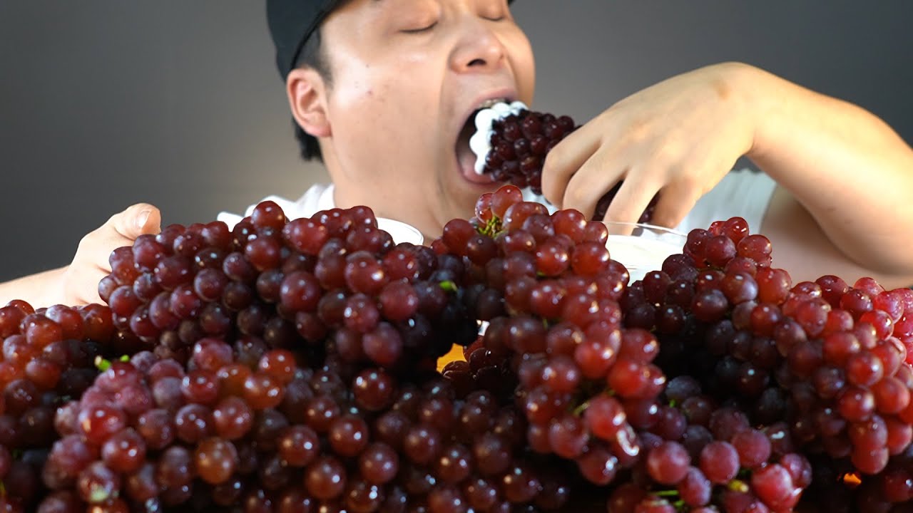 씨없는 델라웨어포도와 요거트 먹방~!! 리얼사운드 ASMR social eating Mukbang(Eating Show)