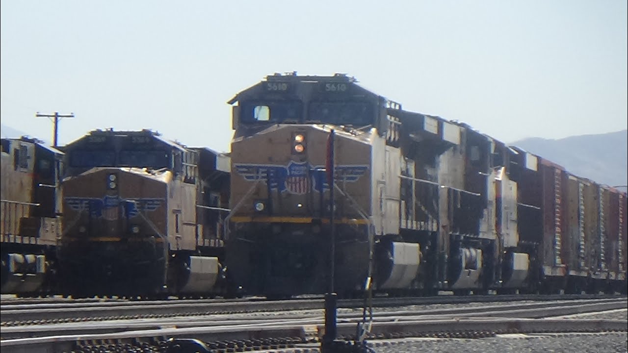 UP 5610 With KCS Arriving for the Helpers. (Part 1)