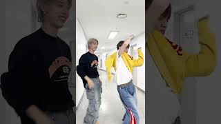 COSMO를 보면 🦭🐨 heart beat fast❤️‍🔥 #nSSign #엔싸인#SUNGYUN #성윤 #ROBIN #로빈#EveryTimeWeTouch #Touch챌린지