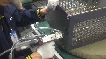 New Technology- Auto Feeding Pop Rivet Gun Blind Rivet Tool Air Pneumatic Rivet Gun