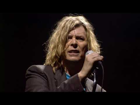 David Bowie - Glastonbury 2000 ( Hallo Spaceboy )