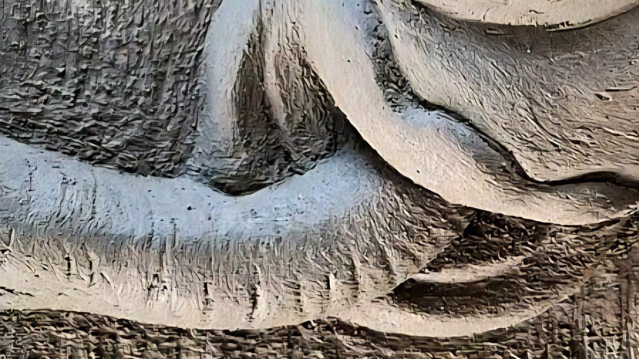 Make a handmade chicken with embossed wax on the wall decoration.