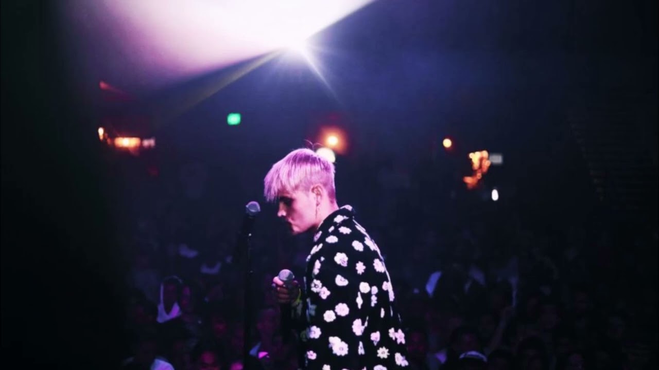 (2016 throwback) 6 Dogs- Beautiful Whips