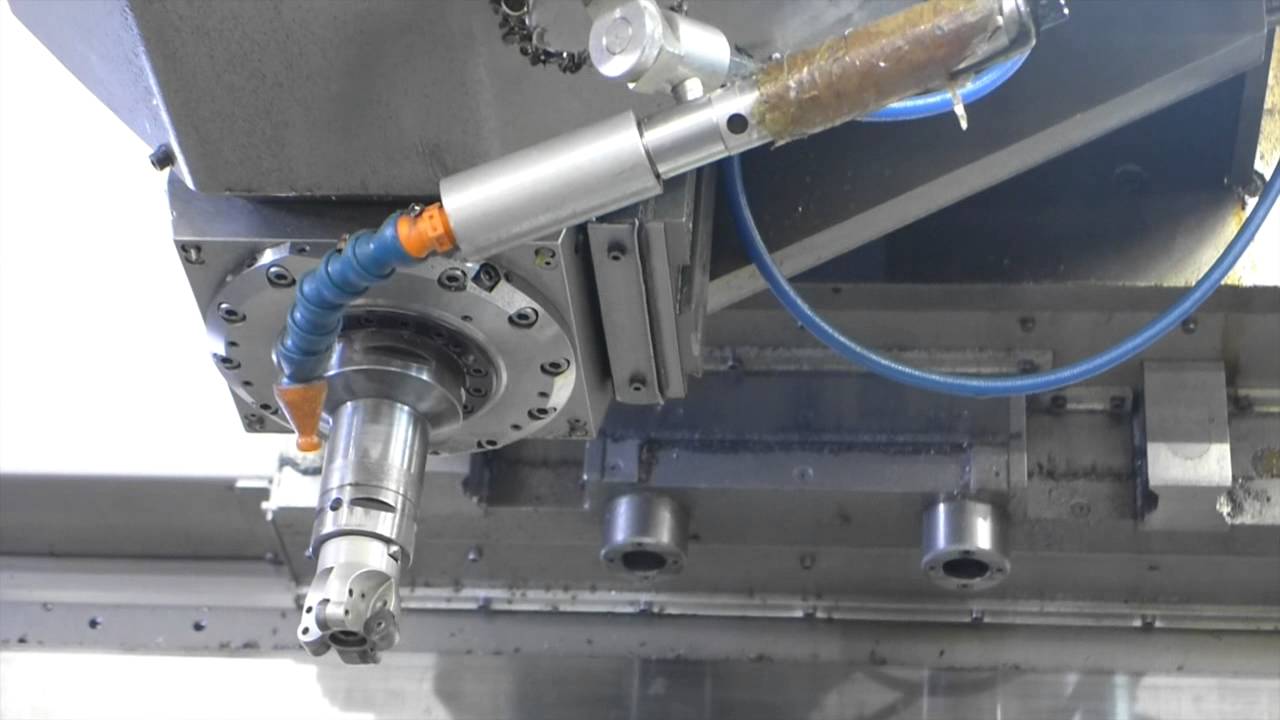 WFL MILLTURN M100 - YouTube