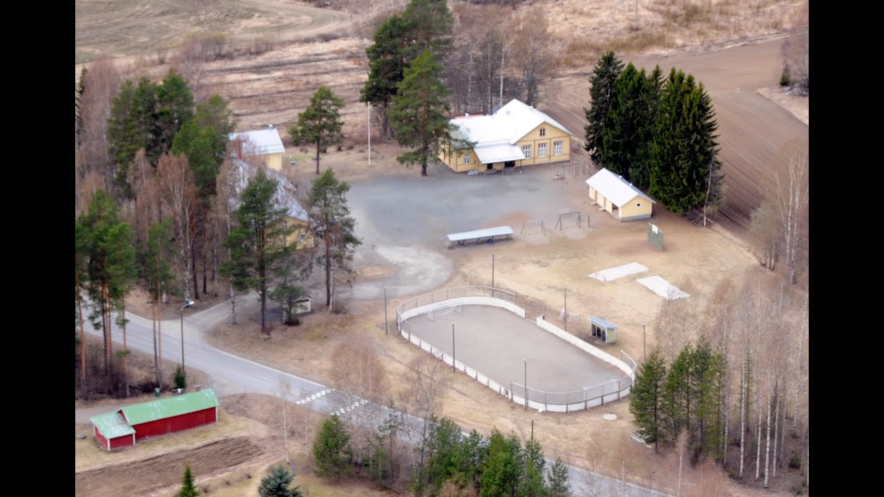 Käärmelahden koulu 100 vuotta 2002