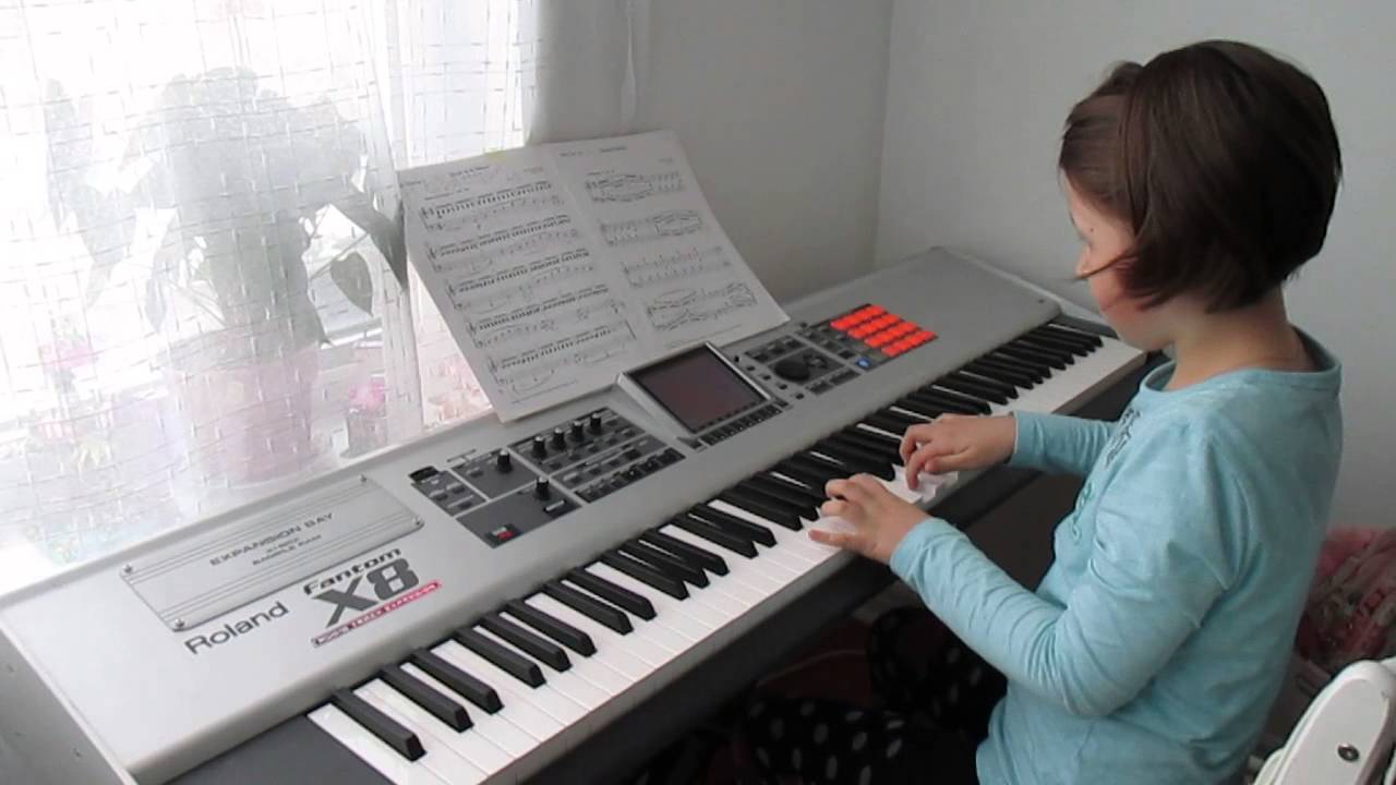 Watch Elisa canta Etude in D Minor on YouTube Watch Elisa canta Etude in D Minor on YouTube