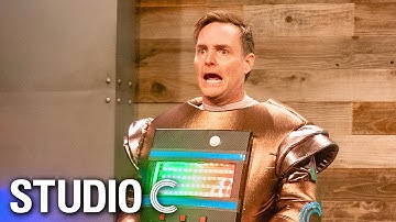 Robot Writes Our Sketches (ft. Will Forte) - Studio C