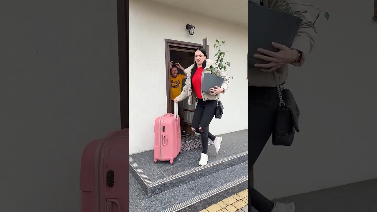 She Walks Away, Leaving Order Behing #couples #comedy