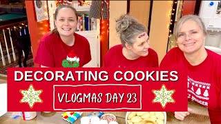 Decorating Cookies - Vlogmas Day 23