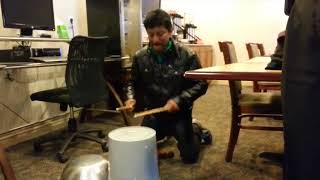 20141013 01 V2 Naresh Rajput Playing Music with Bowl and Bucket x264