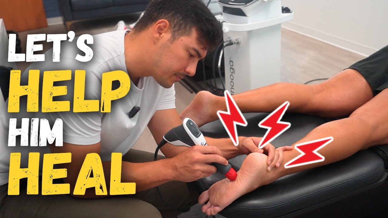 У него болят ноги! Лечение и упражнения при подошвенном фасциите || Хиропрактика с доктором Тайлером