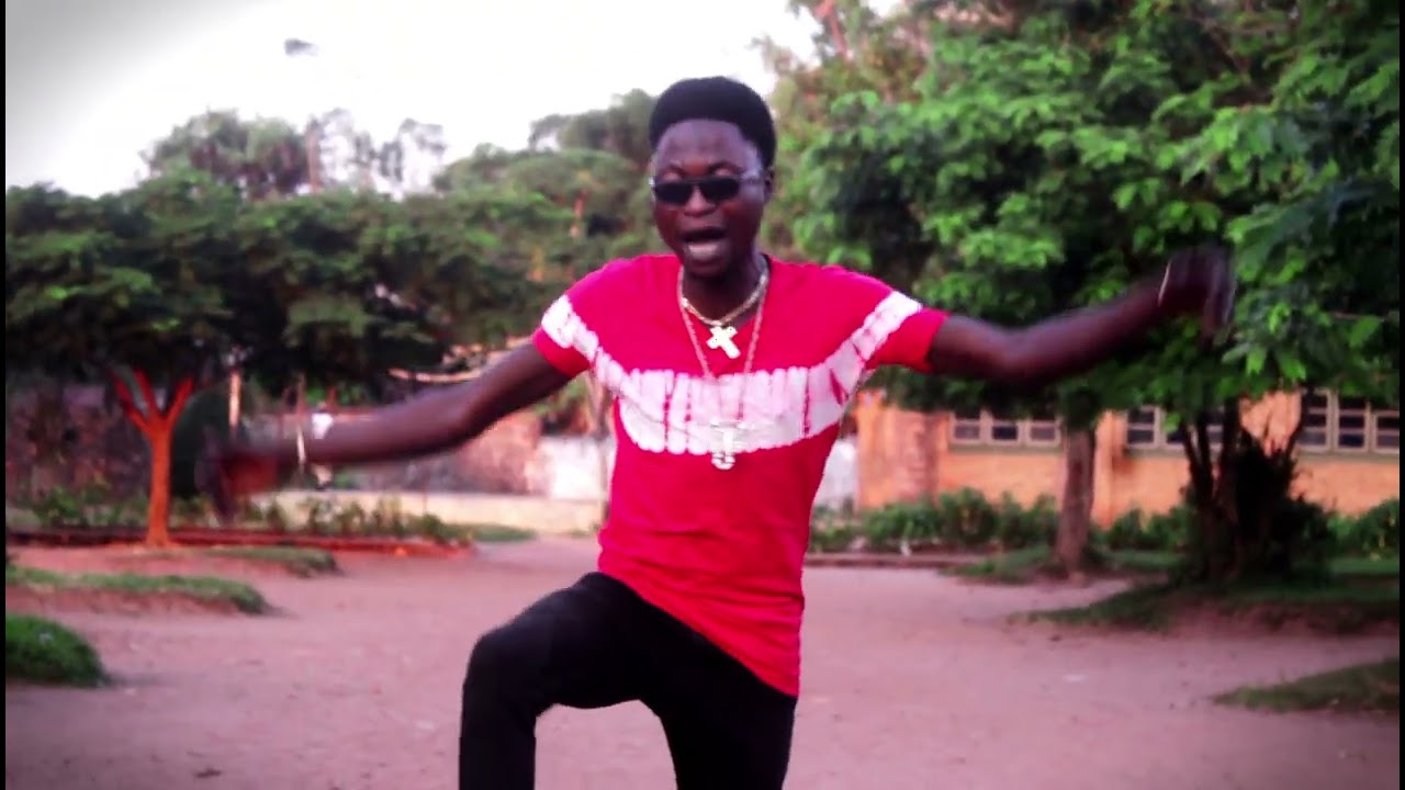 F-MORAL CHANTE HOMMAGE A SOPHIANA ❤️❤️❤️❤️ STUDIO EL-BALAUREAT