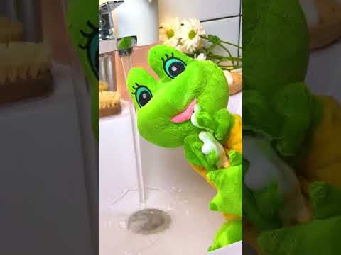 Hygiene Adventures with Froggy! 🐸✨