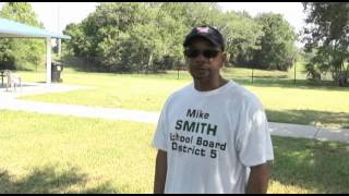 VOTE MIKE SMITH FOR SCHOOL BOARD ON AUGUST 14