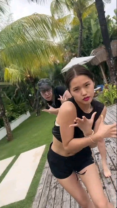 230502 OH MY GIRL's Mimi, Eunji, Youngji, IVE's Yujin Dance ♫︎IVE - I AM Ⓒ︎youngji_2002