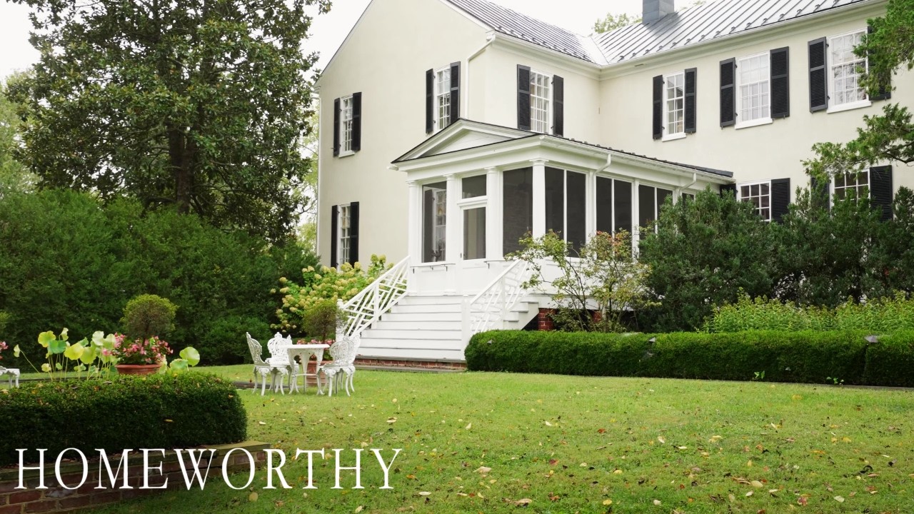 Inside an 1816 Virginia Estate with Antiques, an Italian Fresco & a Garden of Dahlias | House Tour