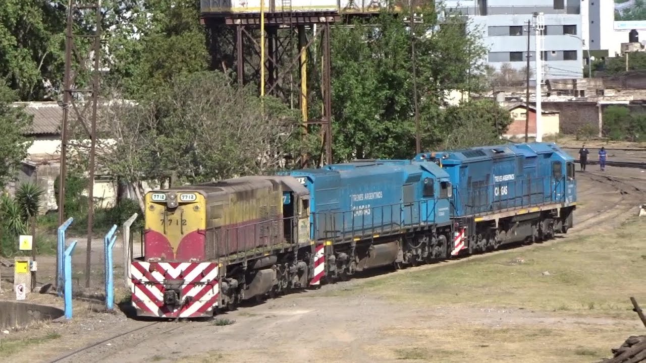 CRRC CDD6A1 9793 Maniobrando a G22 7712 y GT22 9724 - YouTube