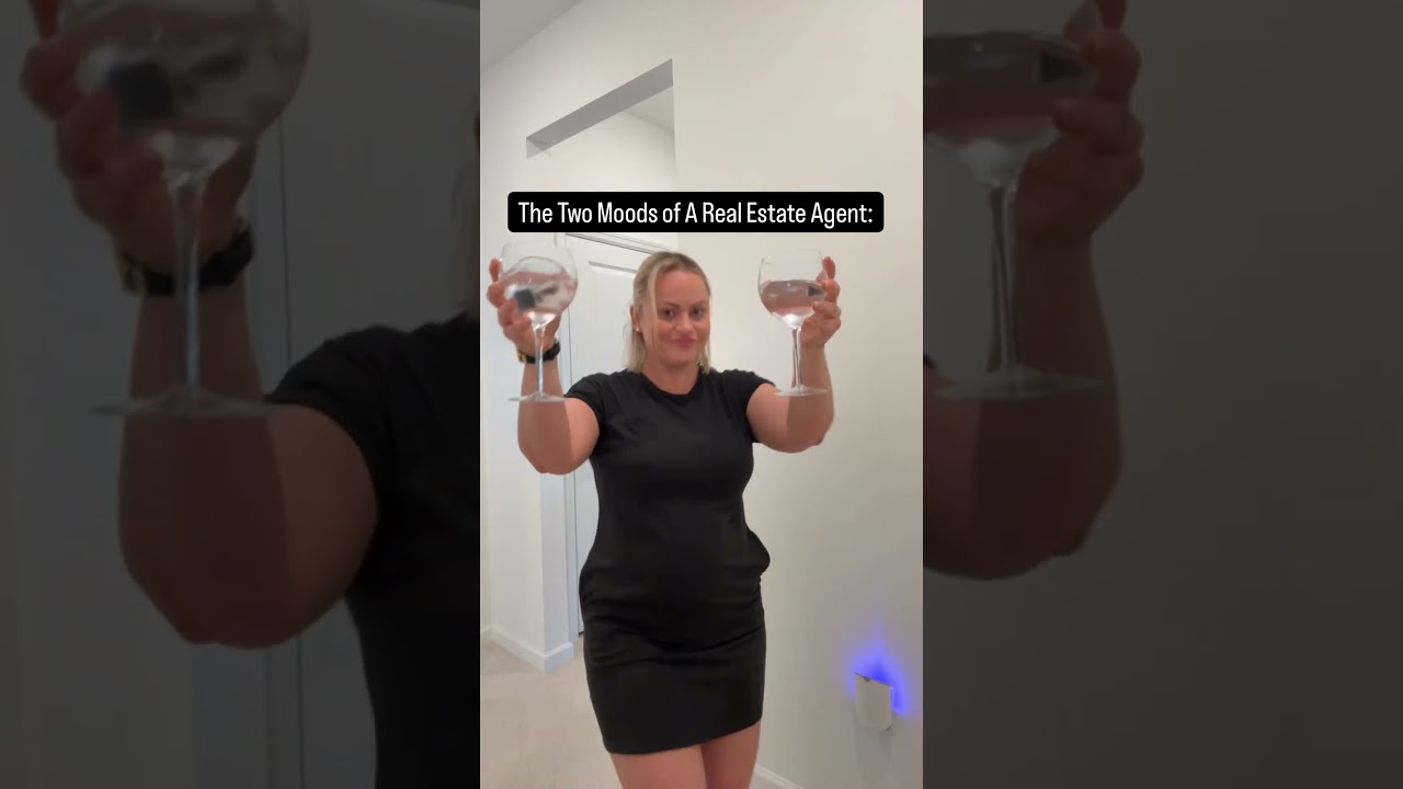 Two moods of a real estate agent 😅🍷 