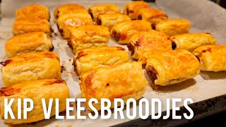 Surinaamse Vleesbroodjes Hapjes Voor De Kerstdagenmaking Chicken Meat Rolls Snack For Christmas