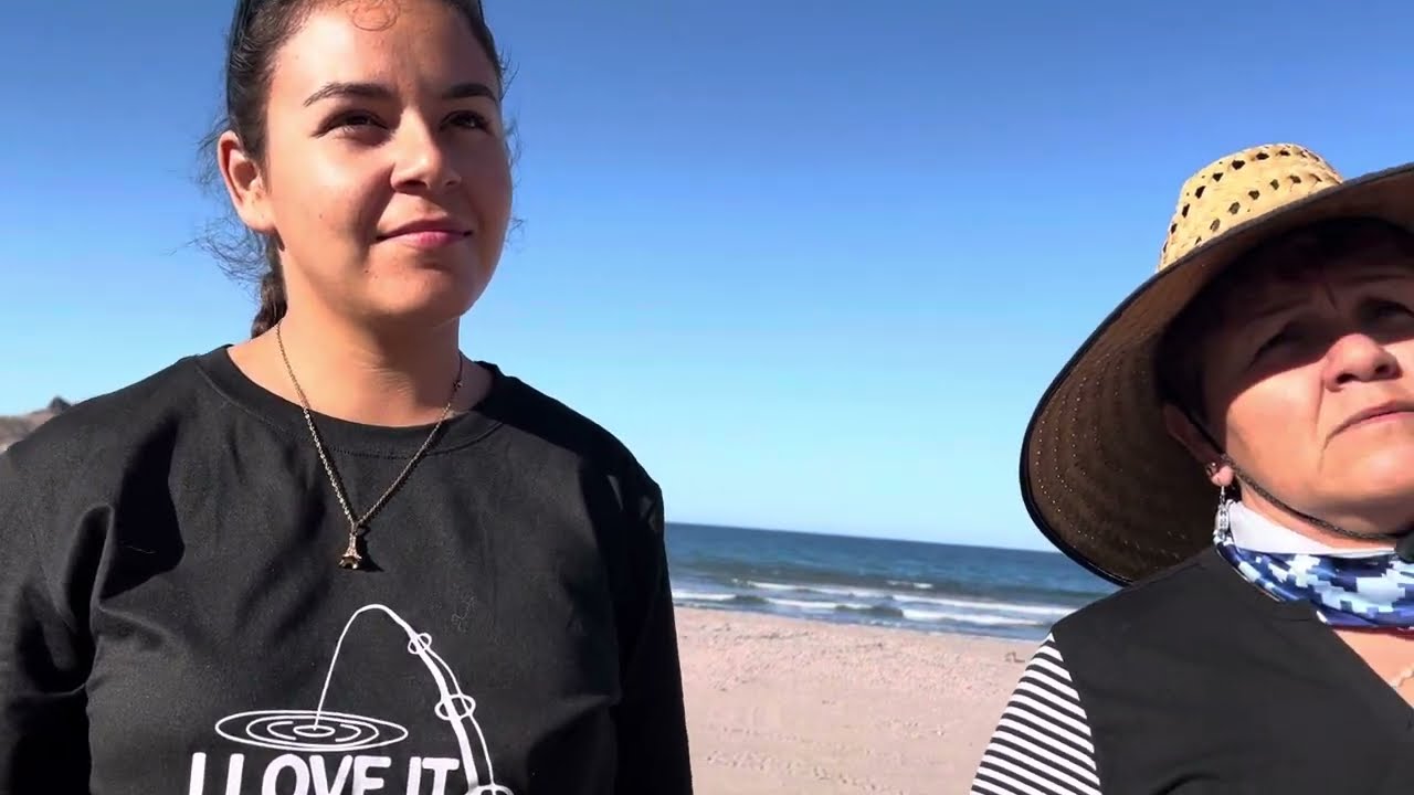 Las muchachas de Agua verde nos invitaron a su rest