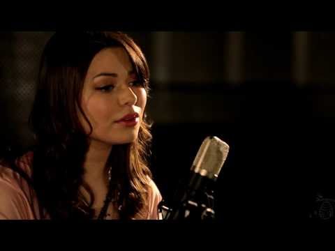 Miranda Cosgrove- new