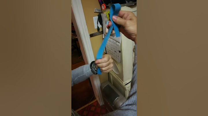Jak związać się, gdy w pobliżu nie ma nikogo, kto mógłby ci pomóc.