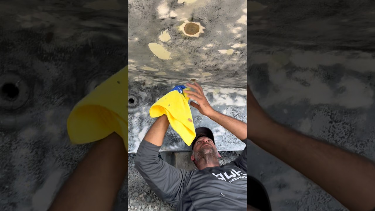 ⁣Replacing a leaky Thru-hole! #shorts #boatlife #sailing #sailboat