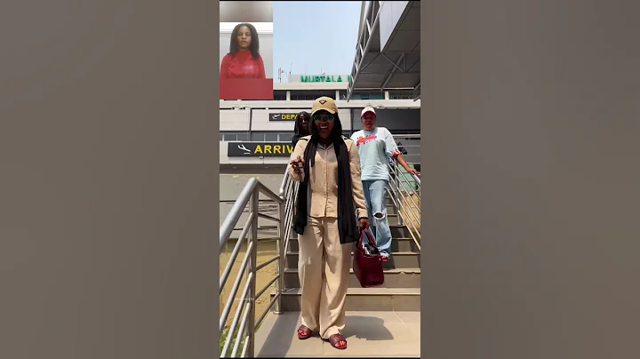 Nigerian Actress, Iyabo Ojo & her friends arrive in style , they look stunning in their outfits.