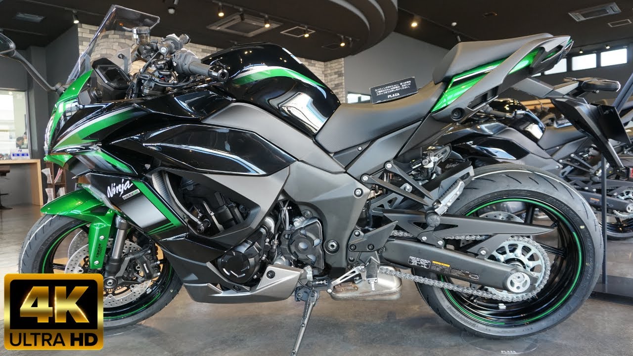 ホ*ケ様 ninja1000SX STRIKER カーボンカウル ブラック トリックスター / Ninja 1000SX（20-24）政府認証スリップオン