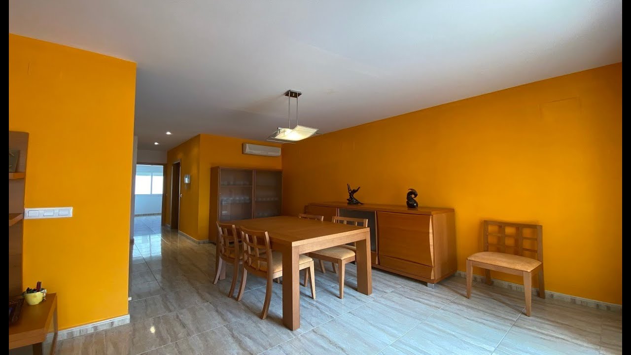 NCB8329 - Traditional Spanish townhouse in the lovely village of Ondara. € 195,000