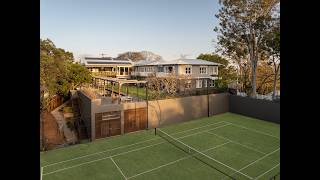 An Inner-City Estate of Extraordinary Proportions