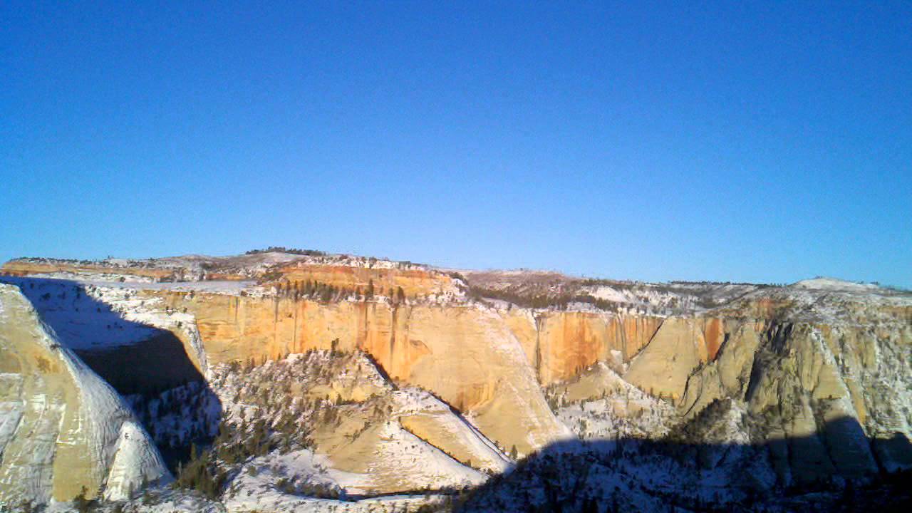 Zion NP - Observation Point in Winter by Dave Diegelman