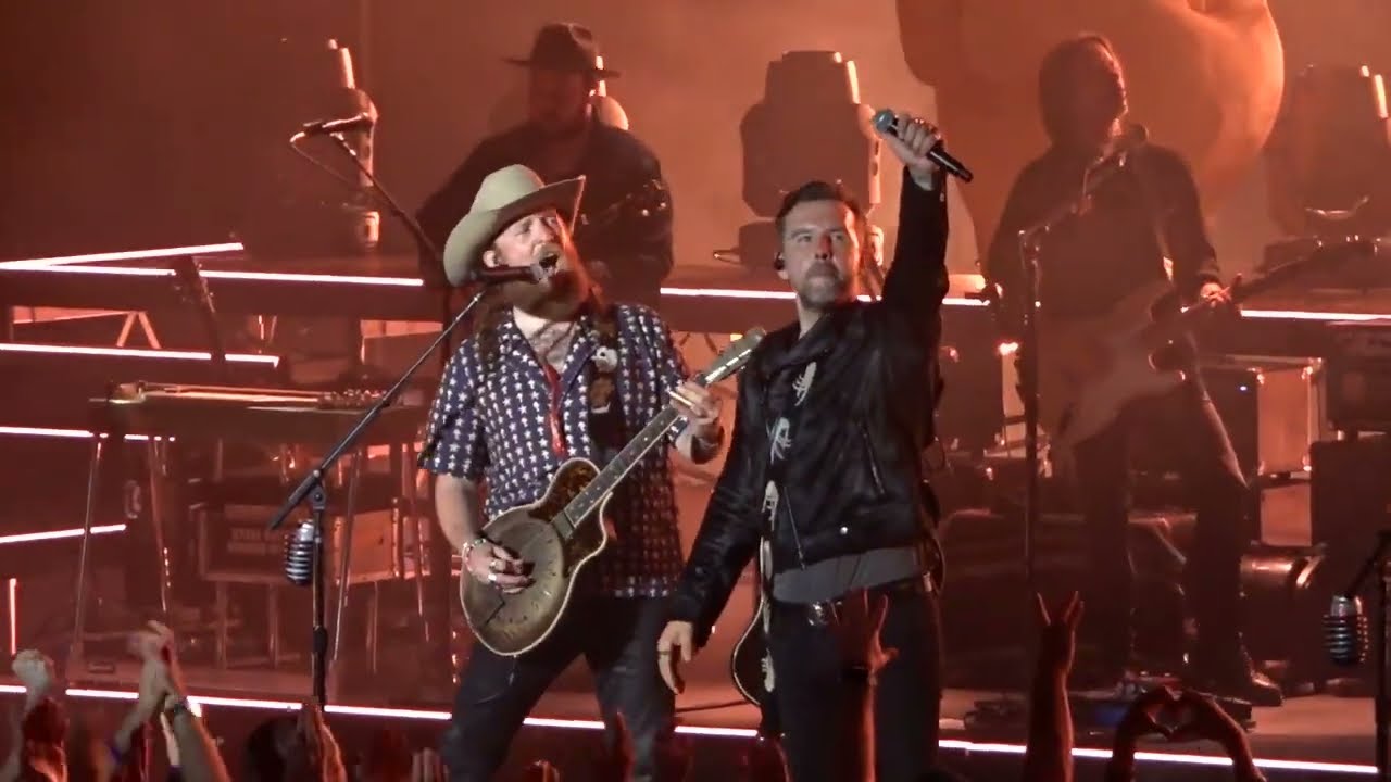 Brothers Osborne | Rum + 3 Little Birds (Bob Marley) | live Greek Los Angeles, October 22, 2023