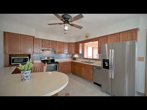 10986 Waterman, Waterman, IL home video tour