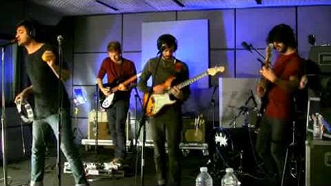Young The Giant - Strings (Last.fm Sessions)