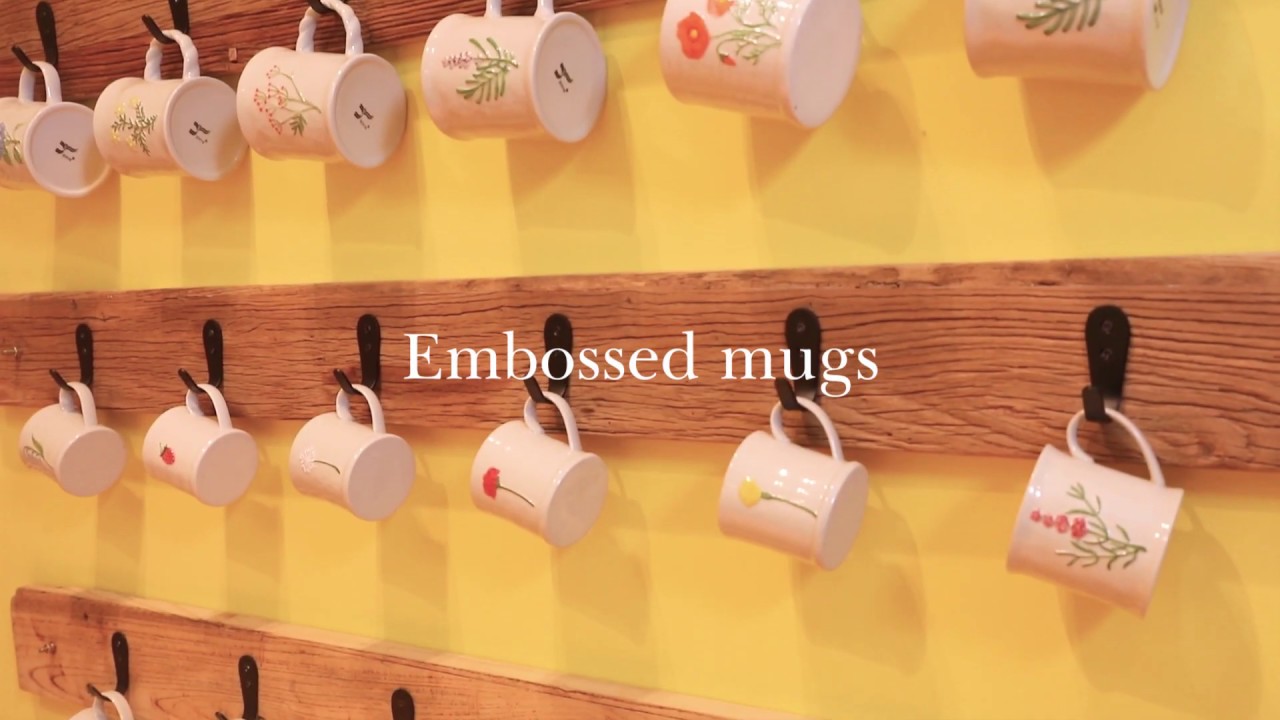 Joyye Embossed Mugs