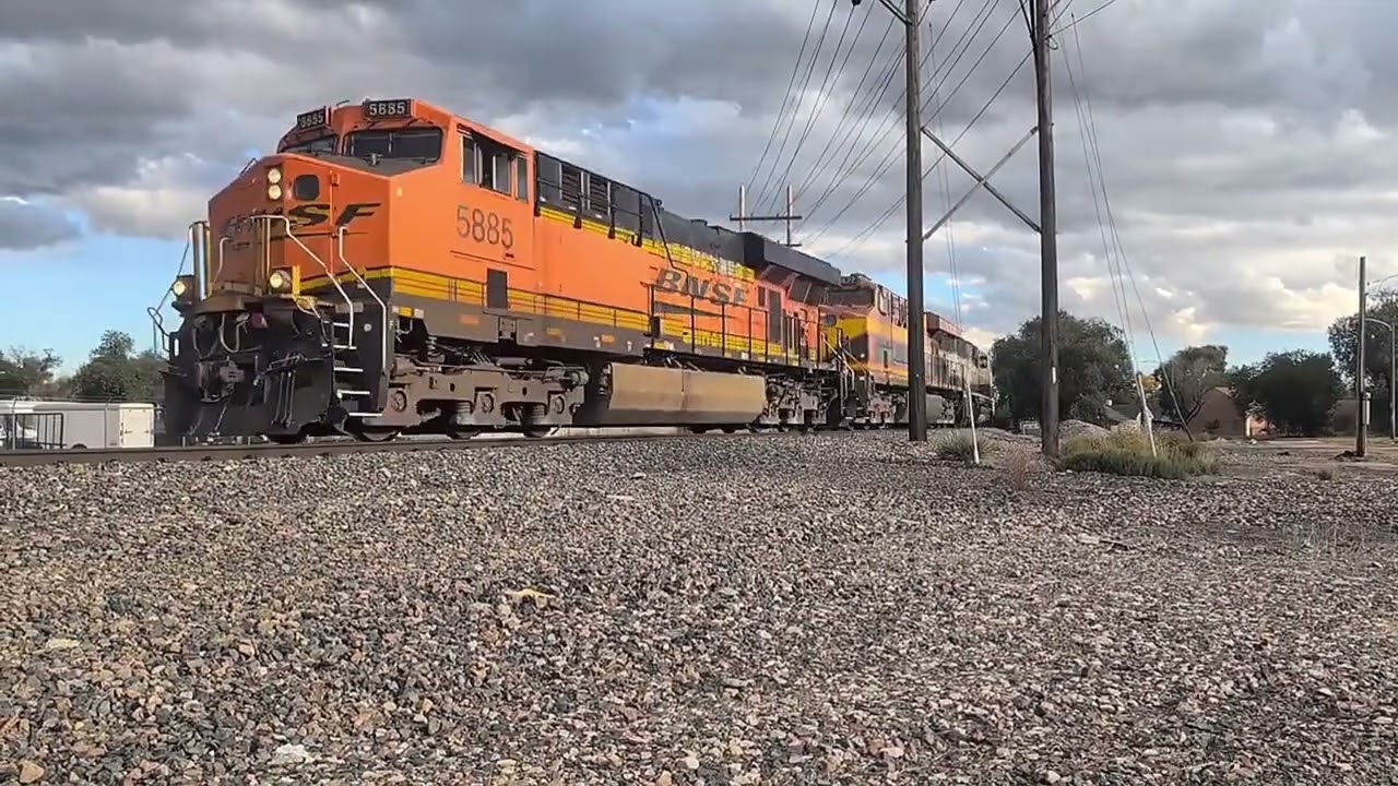 Manifests, coal and Intermodals feat NS, CN, BC rail leader, and more!!