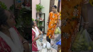 অর্পিতা দি আমার জন্য কি খাবার নিয়ে আসলো এগুলো #dola অর্পিতা দি আমার জন্য কি খাবার নিয়ে আসলো এগুলো #dola
