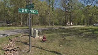Pasquotank Co. residents shelter in place, deputies search for vehicle pursuit suspects